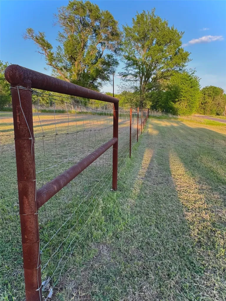 10344 County Road 2404 Tool TX 75143
