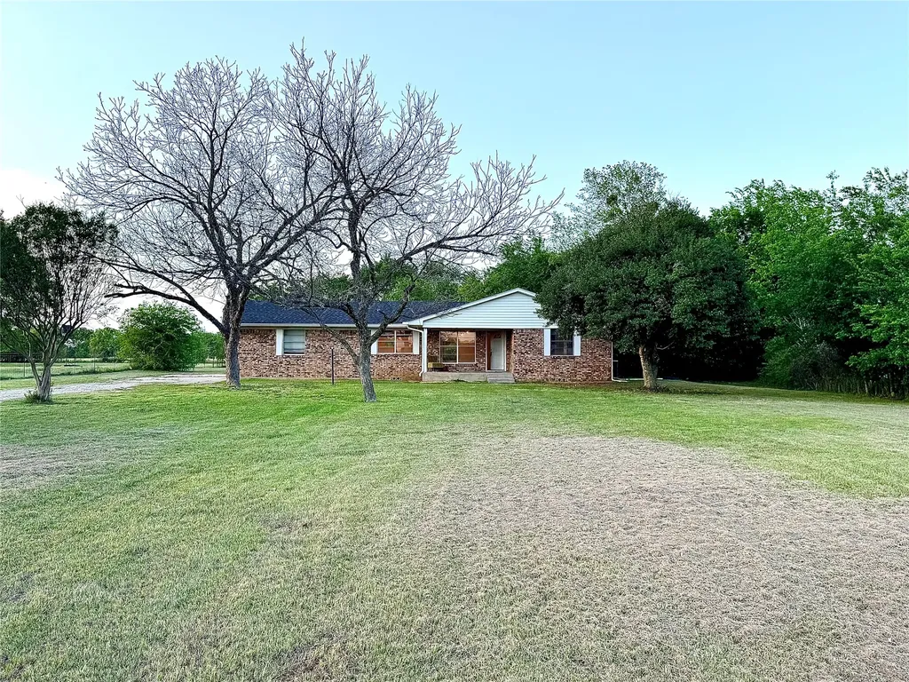 10344 County Road 2404 Tool TX 75143