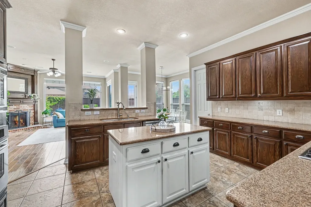 4128 New Hope Court Plano TX 75024