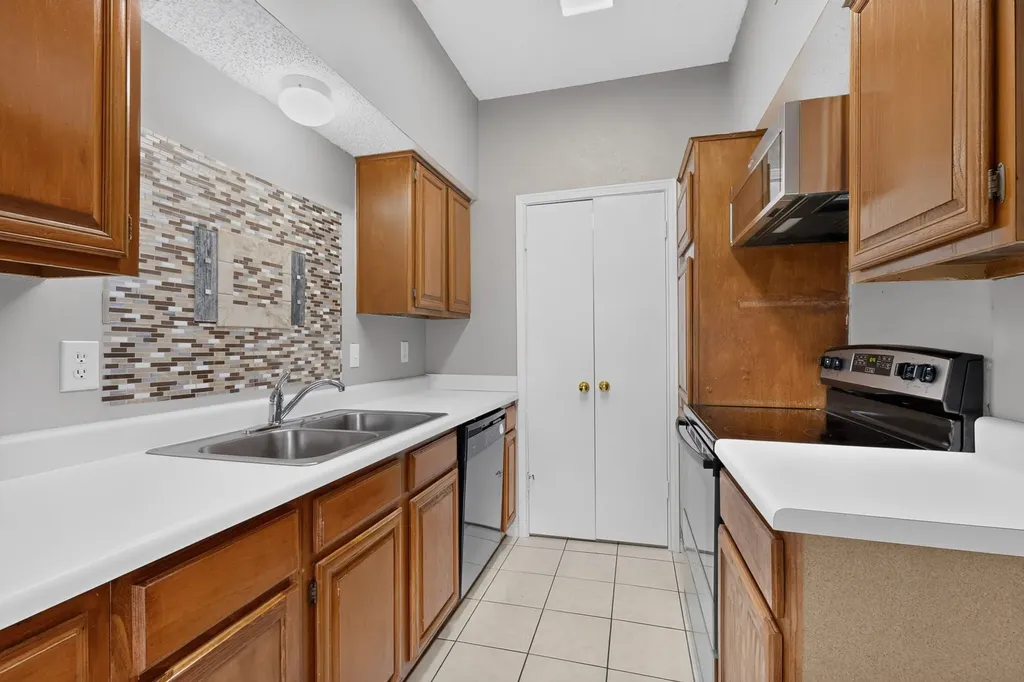 12921 Abrams Road Dallas TX 75243