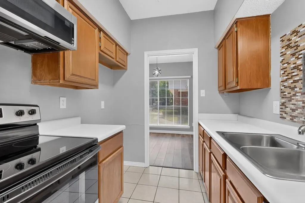 12921 Abrams Road Dallas TX 75243