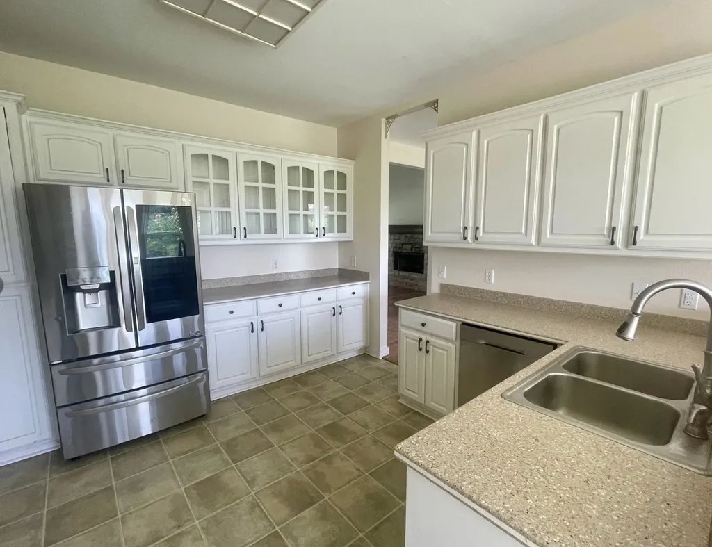 1692 Farm Road 2653 S Brashear TX 75420
