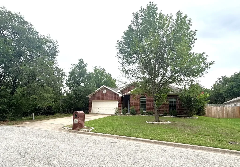 2426 Timber Cove Drive Weatherford TX 76087