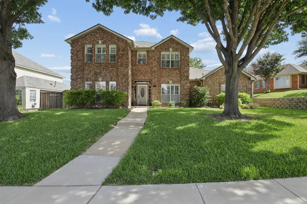 2717 Carmel Drive Carrollton TX 75006
