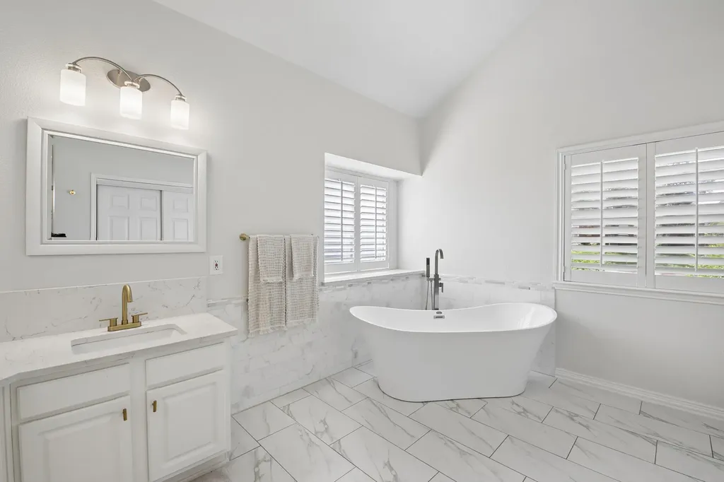 2717 Carmel Drive Carrollton TX 75006
