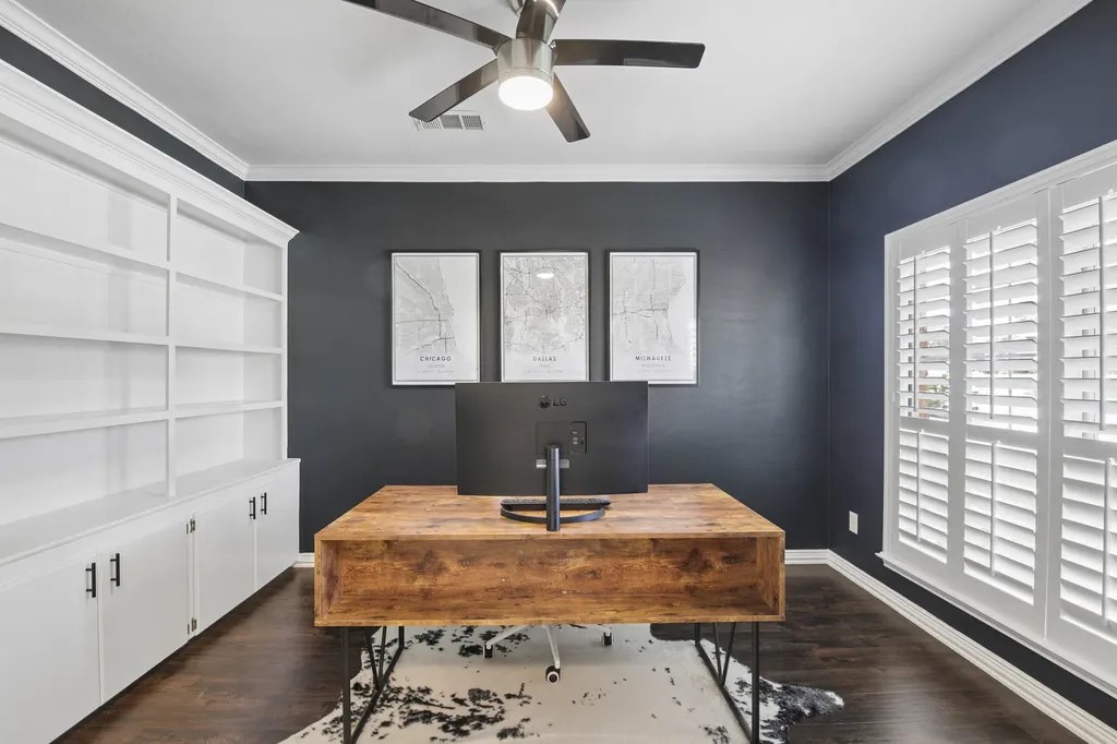 2717 Carmel Drive Carrollton TX 75006