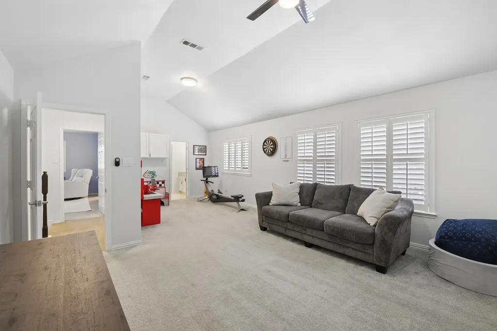 2717 Carmel Drive Carrollton TX 75006