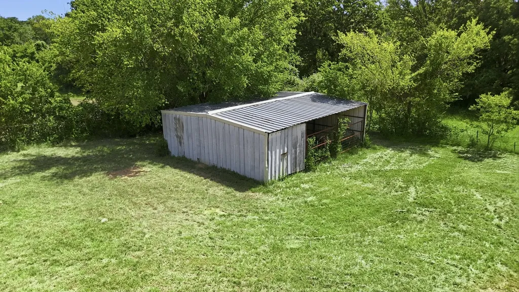 101 Colonial Parkway Burleson TX 76028