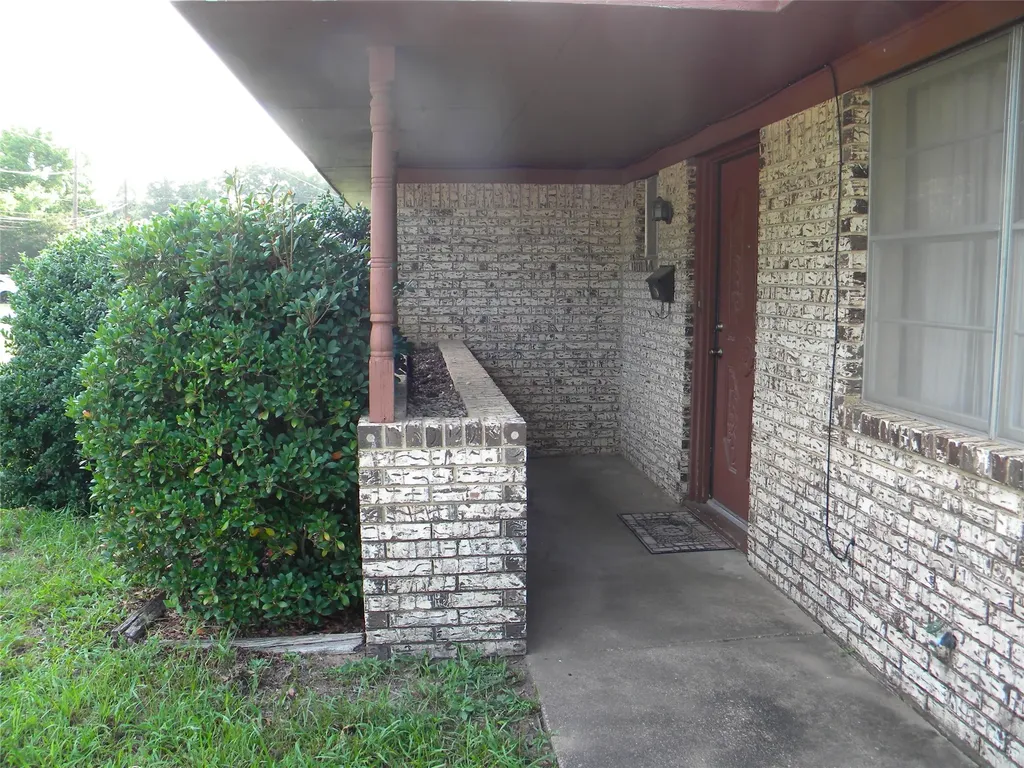 1450 W Ash Street Stephenville TX 76401