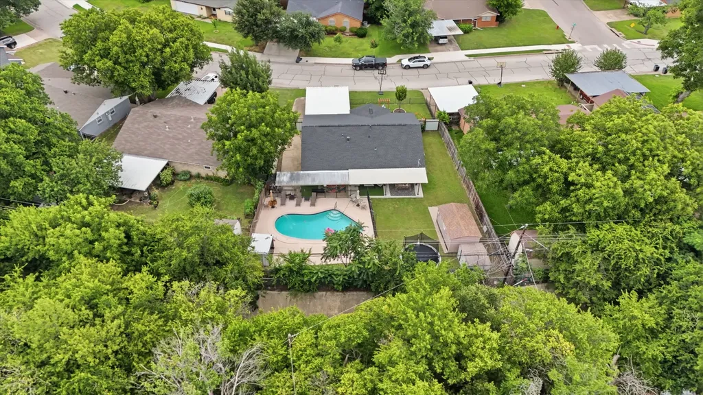 520 Thompson Drive Saginaw TX 76179