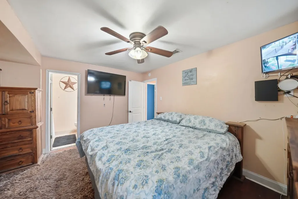 520 Thompson Drive Saginaw TX 76179