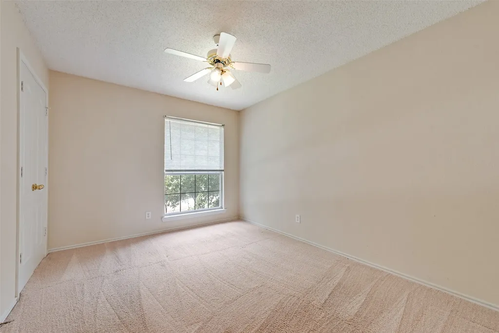 1936 Robin Lane Flower Mound TX 75028