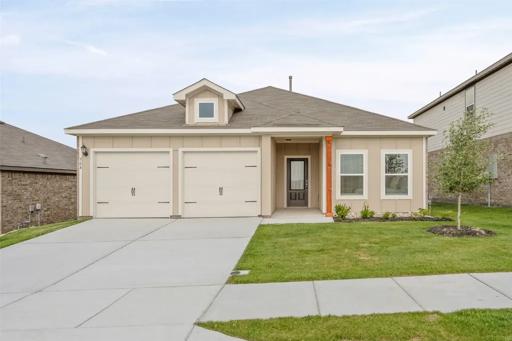 1121 Tempe Lane Fort Worth TX 76108