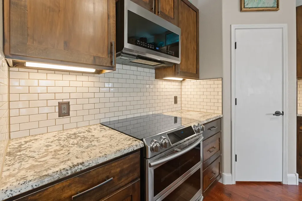 8436 Hawks Nest Drive Fort Worth TX 76131