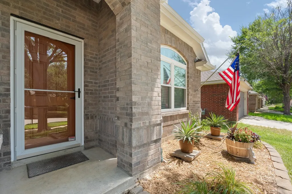 8436 Hawks Nest Drive Fort Worth TX 76131
