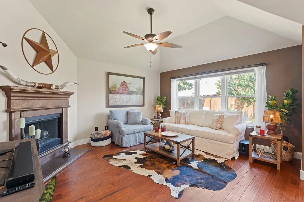 8436 Hawks Nest Drive Fort Worth TX 76131