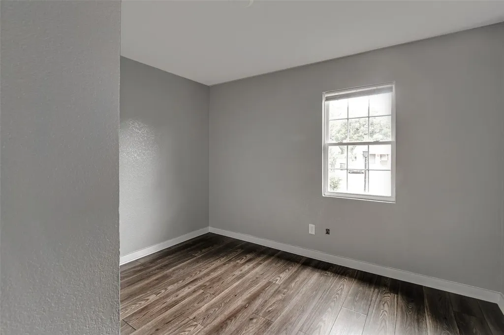 412 E Fogg Street Fort Worth TX 76110