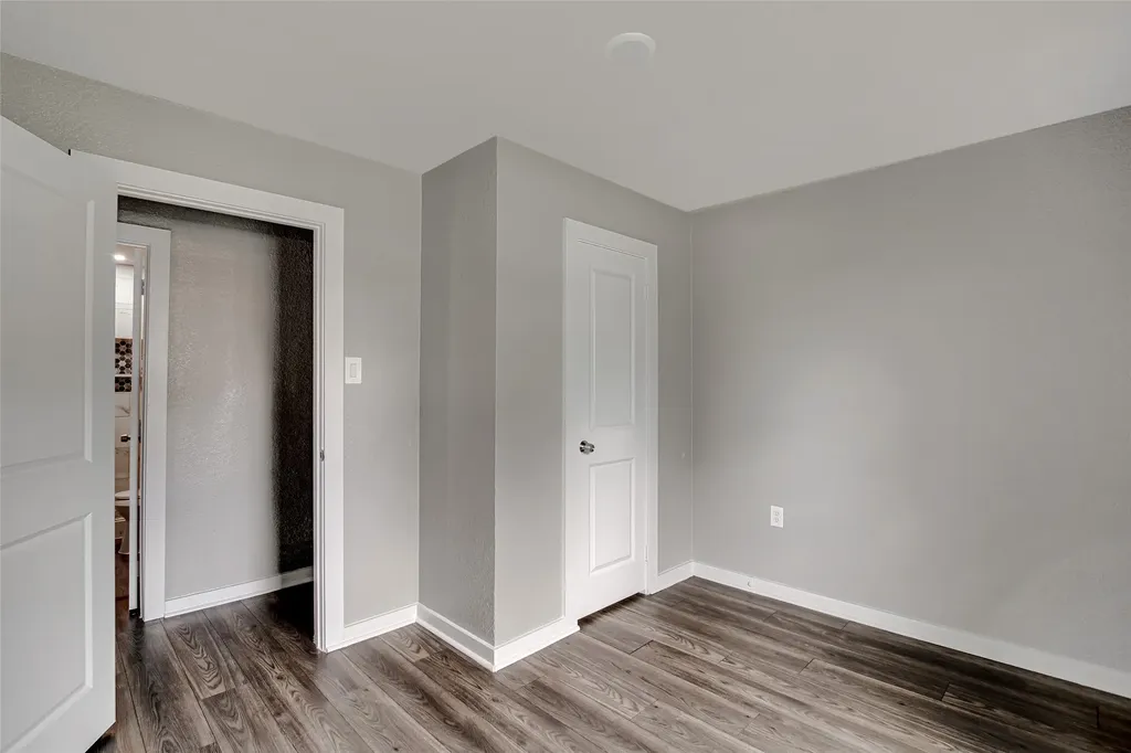 412 E Fogg Street Fort Worth TX 76110
