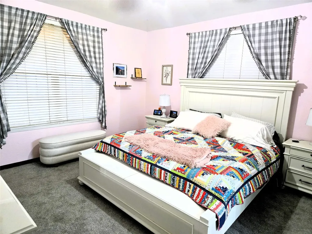 308 N San Jacinto Street Whitney TX 76692
