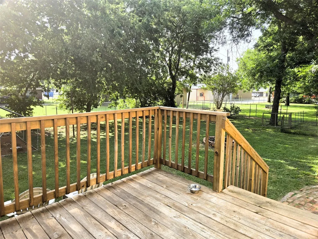 308 N San Jacinto Street Whitney TX 76692