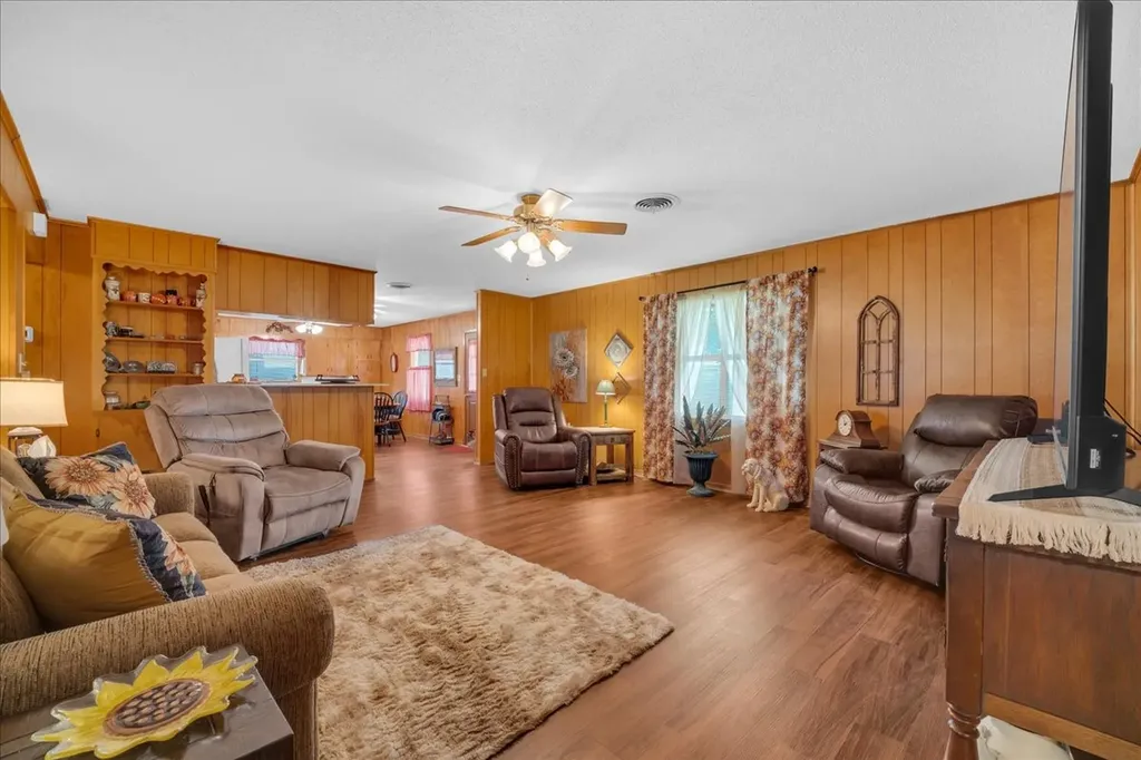 419 S Williams Street Hamilton TX 76531