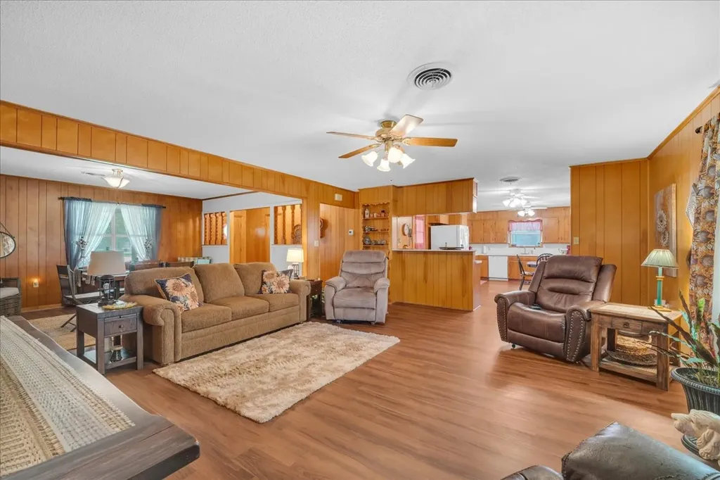 419 S Williams Street Hamilton TX 76531