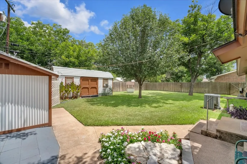 419 S Williams Street Hamilton TX 76531