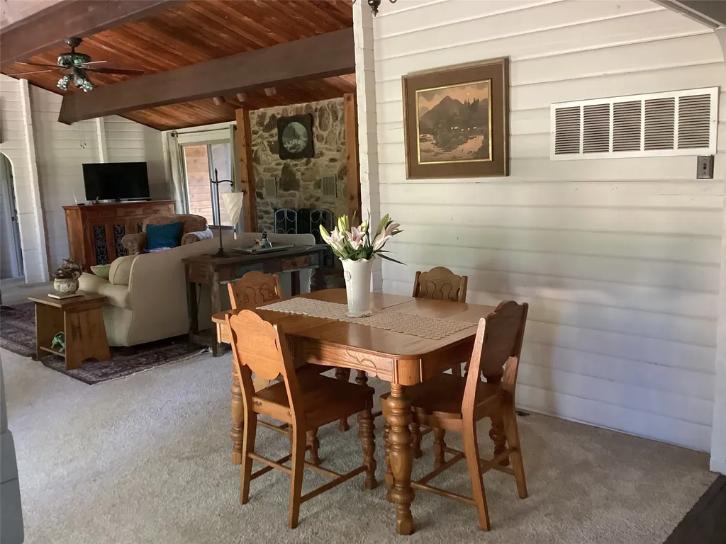 914 Kiowa Drive W Lake Kiowa TX 76240
