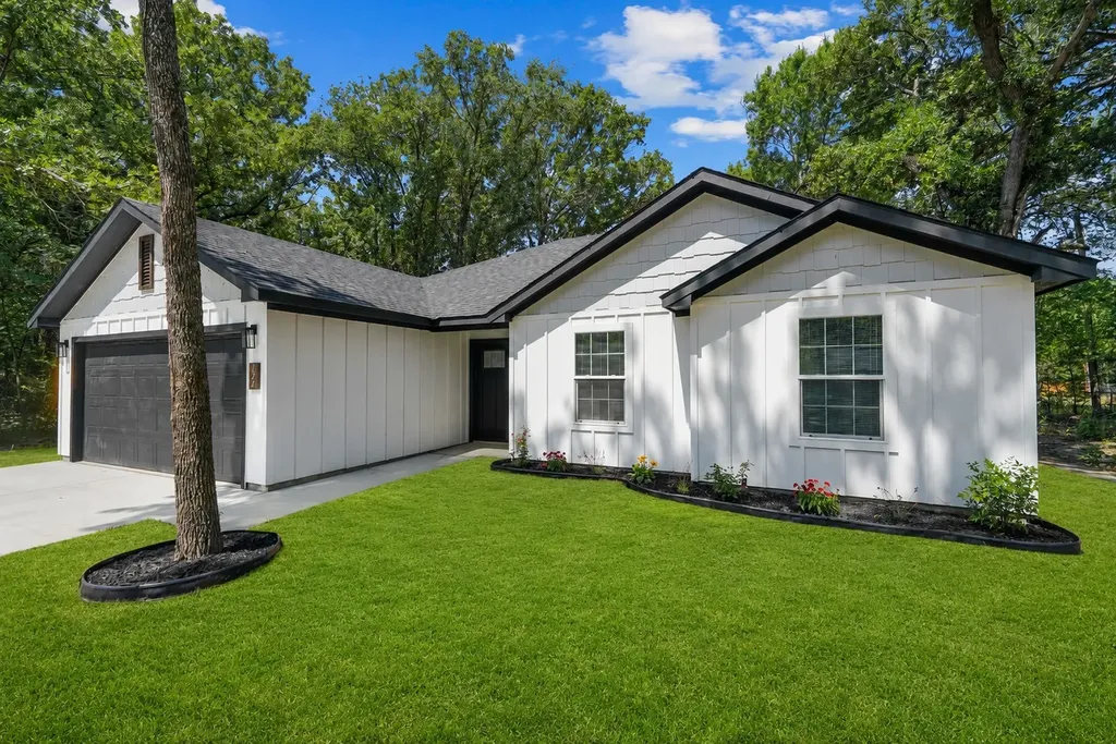 134 Sierra Madre Street Payne Springs TX 75156