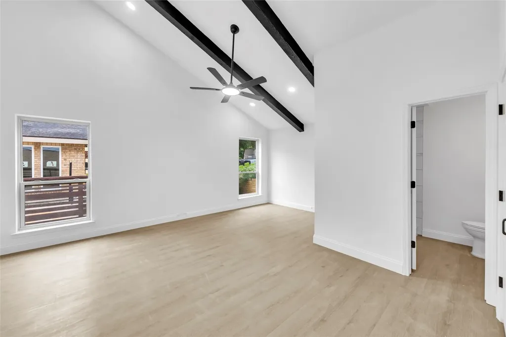 13826 Wooded Creek Court Farmers Branch TX 75244