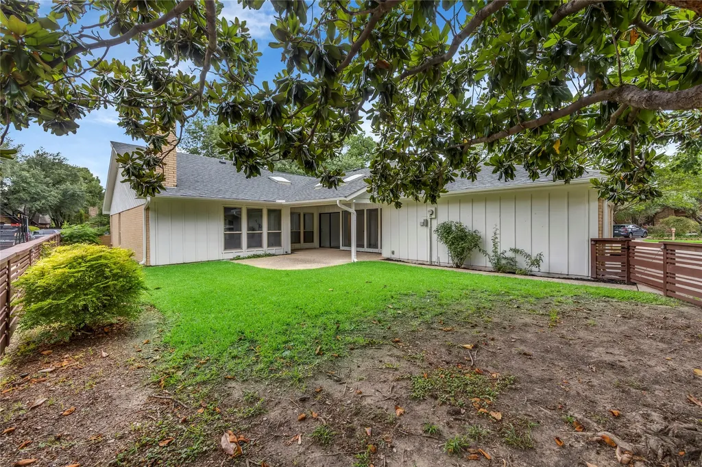 13826 Wooded Creek Court Farmers Branch TX 75244