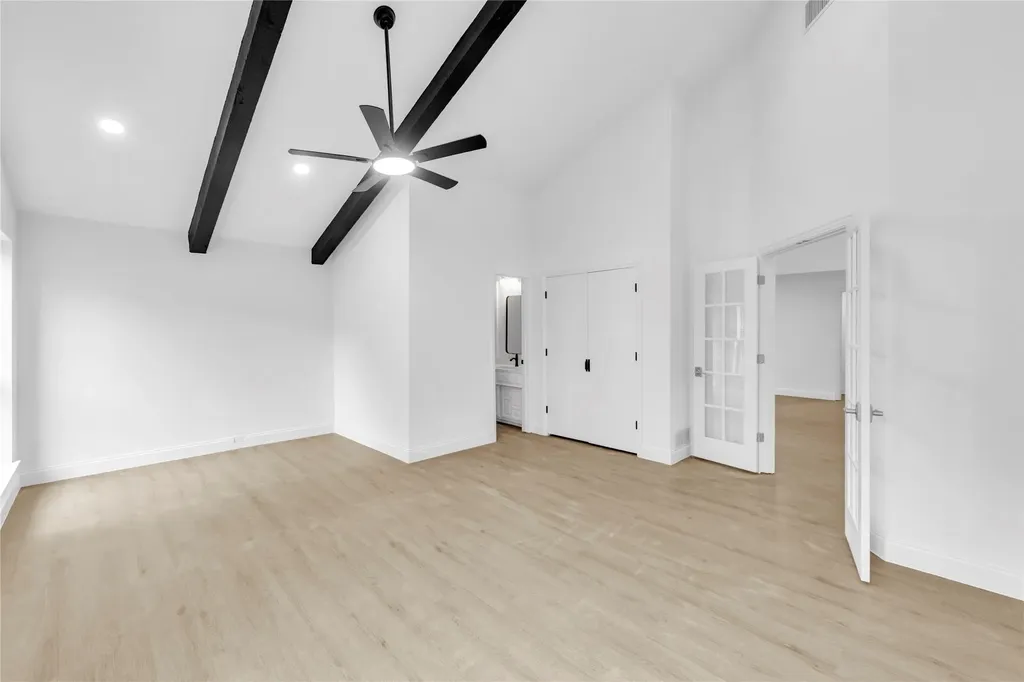 13826 Wooded Creek Court Farmers Branch TX 75244