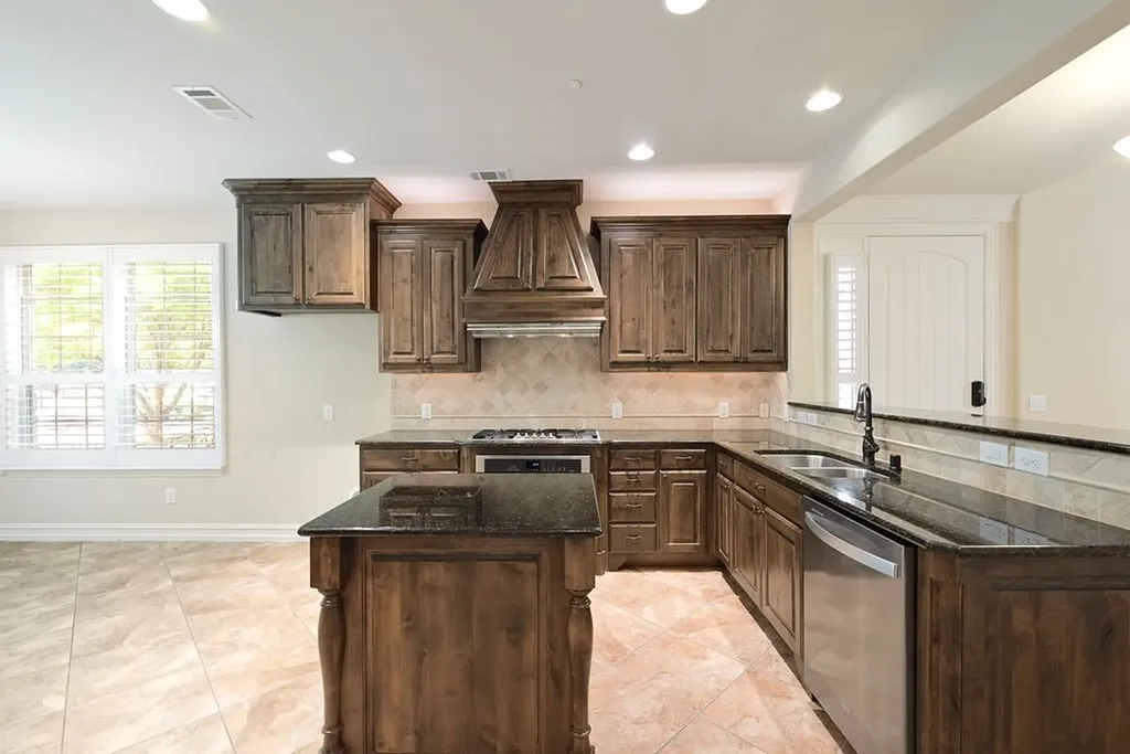 4709 Bayview Drive Plano TX 75093