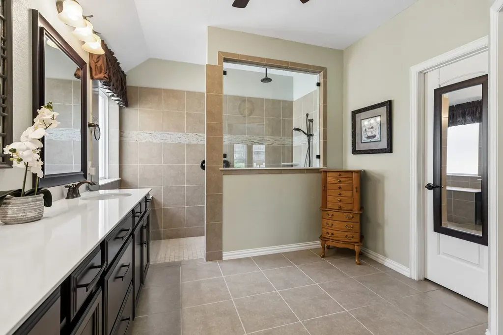 1120 Parkdale Drive Northlake TX 76226