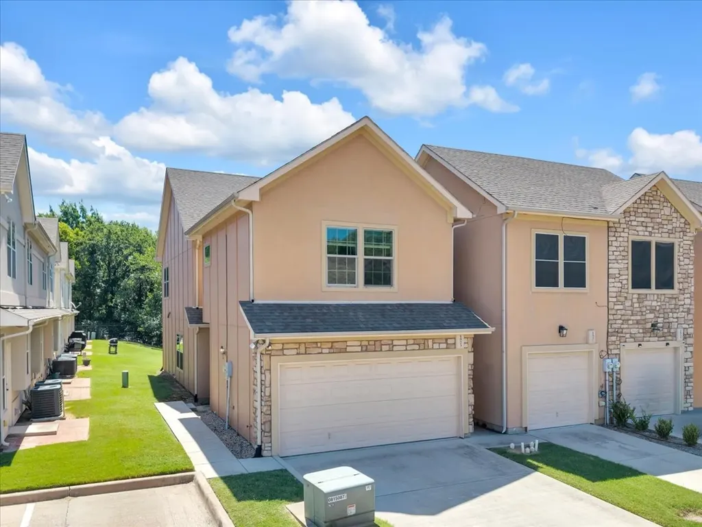 1523 Cozy Drive Fort Worth TX 76120