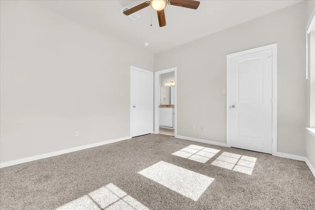1523 Cozy Drive Fort Worth TX 76120