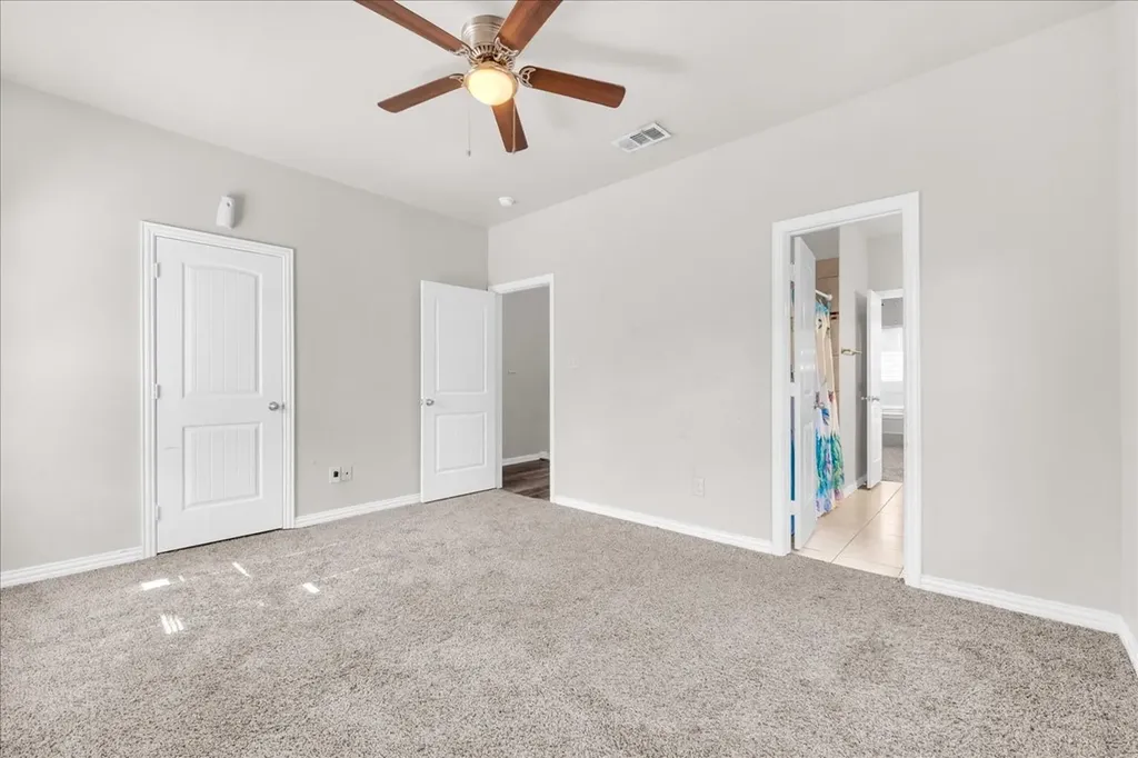1523 Cozy Drive Fort Worth TX 76120