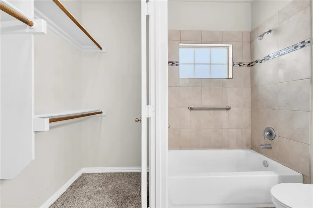 1523 Cozy Drive Fort Worth TX 76120