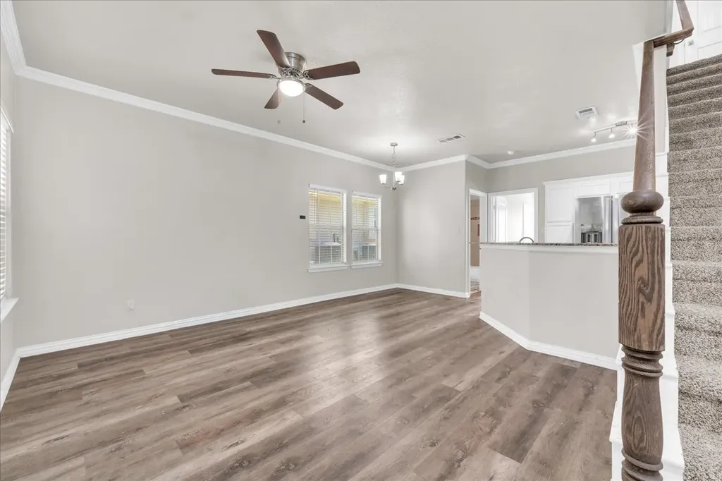 1523 Cozy Drive Fort Worth TX 76120