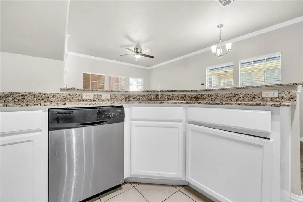 1523 Cozy Drive Fort Worth TX 76120