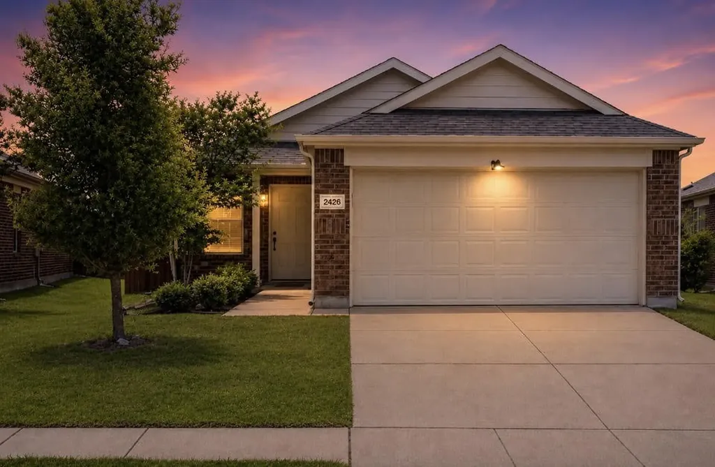 2426 Russell Street Crandall TX 75114