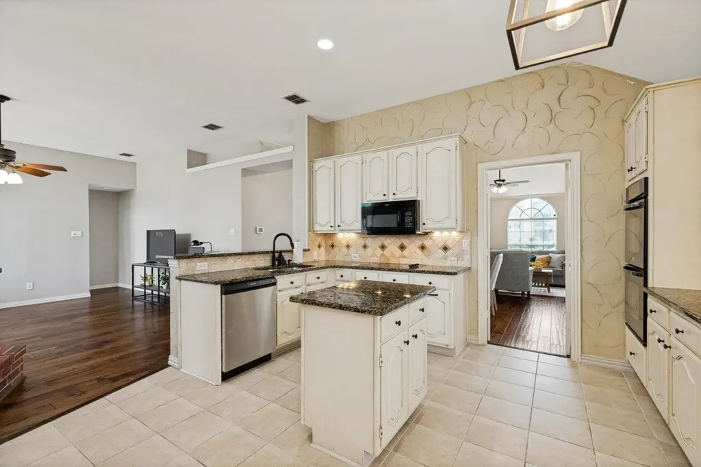 11410 New Orleans Drive Frisco TX 75035