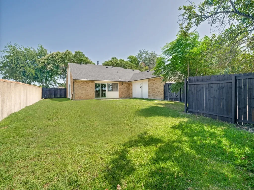 2036 Apple Valley Road Plano TX 75023