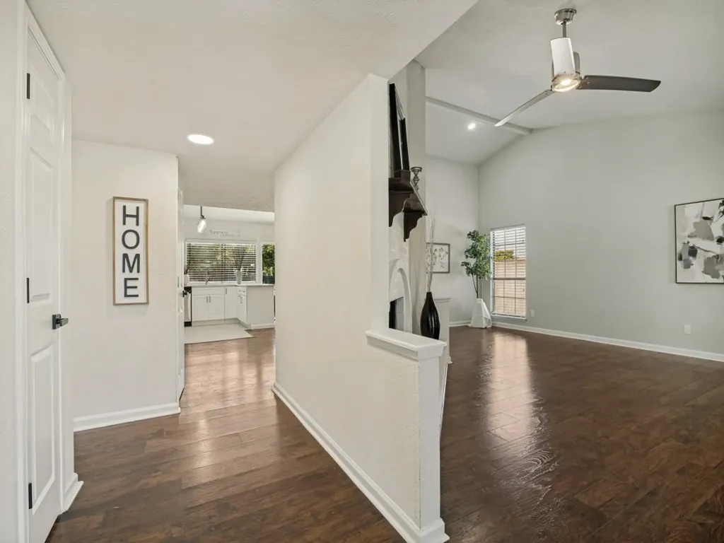 2036 Apple Valley Road Plano TX 75023
