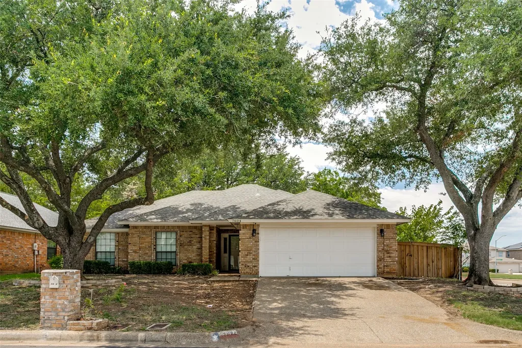 7604 Blossom Drive Fort Worth TX 76133