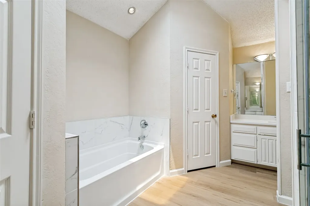 7604 Blossom Drive Fort Worth TX 76133