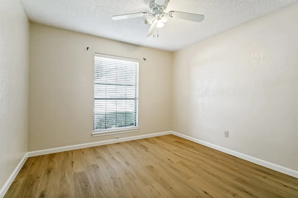 7604 Blossom Drive Fort Worth TX 76133