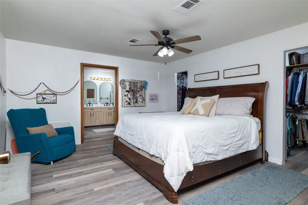 448 County Road 4287 Decatur TX 76234