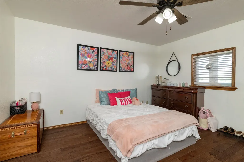 448 County Road 4287 Decatur TX 76234
