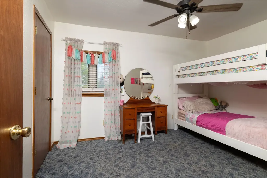 448 County Road 4287 Decatur TX 76234